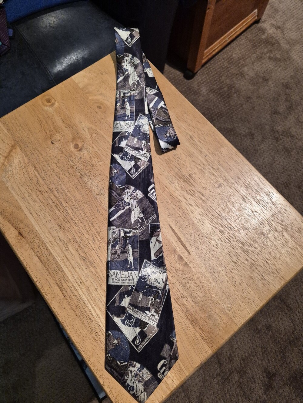 Vintage 90s Cow Boy Bands Golf & Monte Carlo Collage Novelty Necktie
